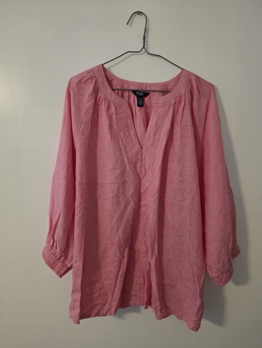 Chaps pink linen-blend split-neck top featuring three-quarter elasticized sleeve